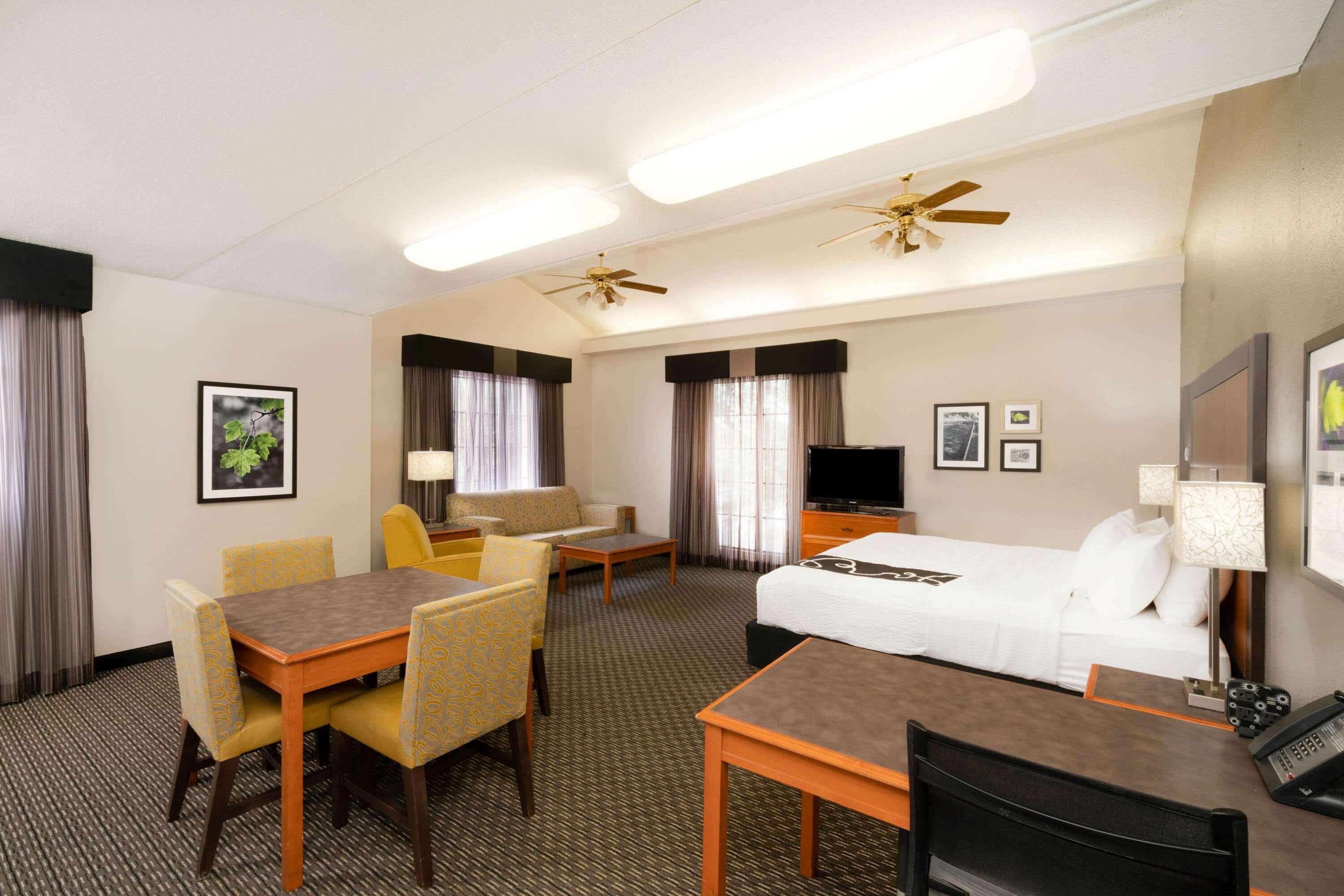 La Quinta Inn By Wyndham Nashville South Exterior photo