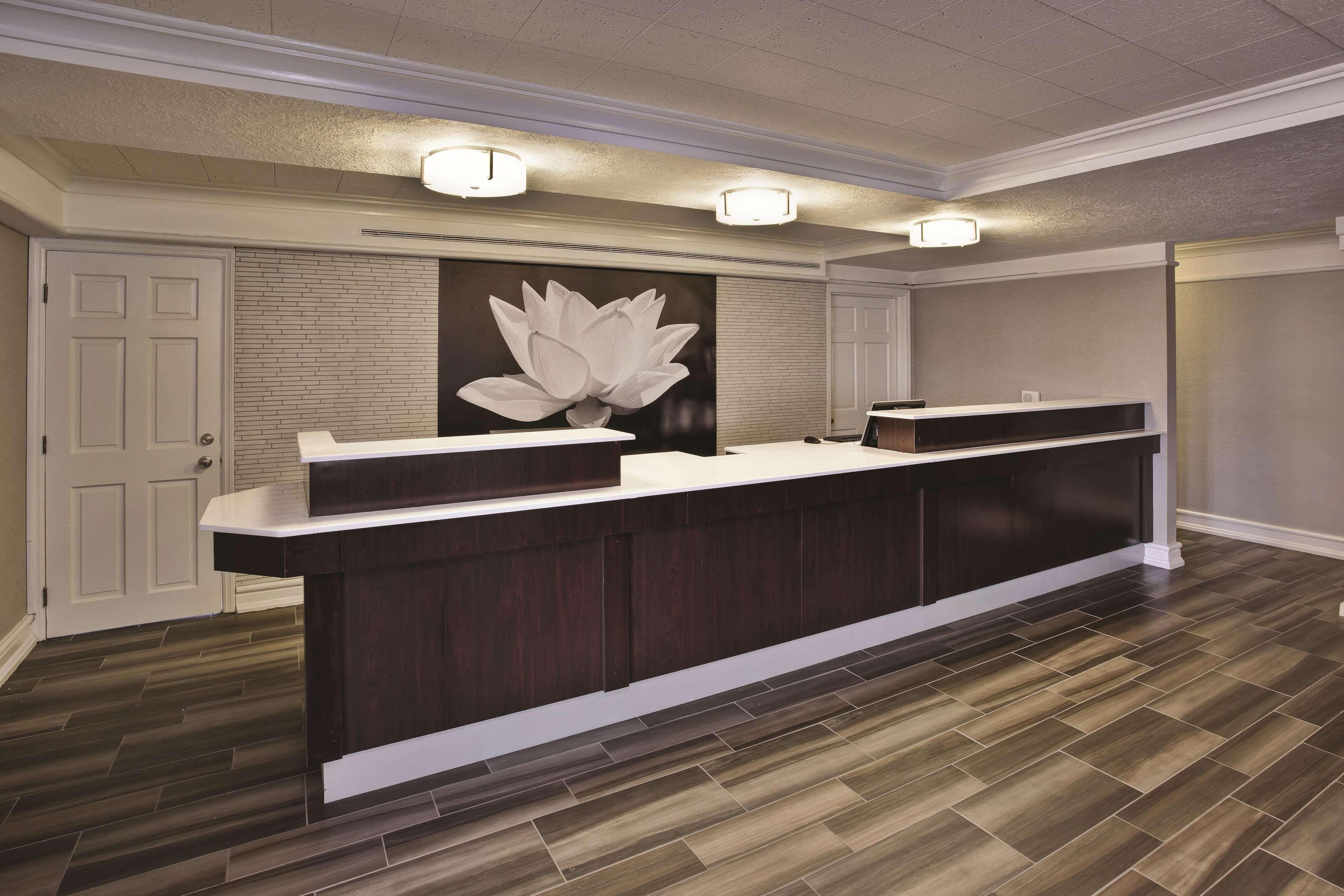 La Quinta Inn By Wyndham Nashville South Exterior photo