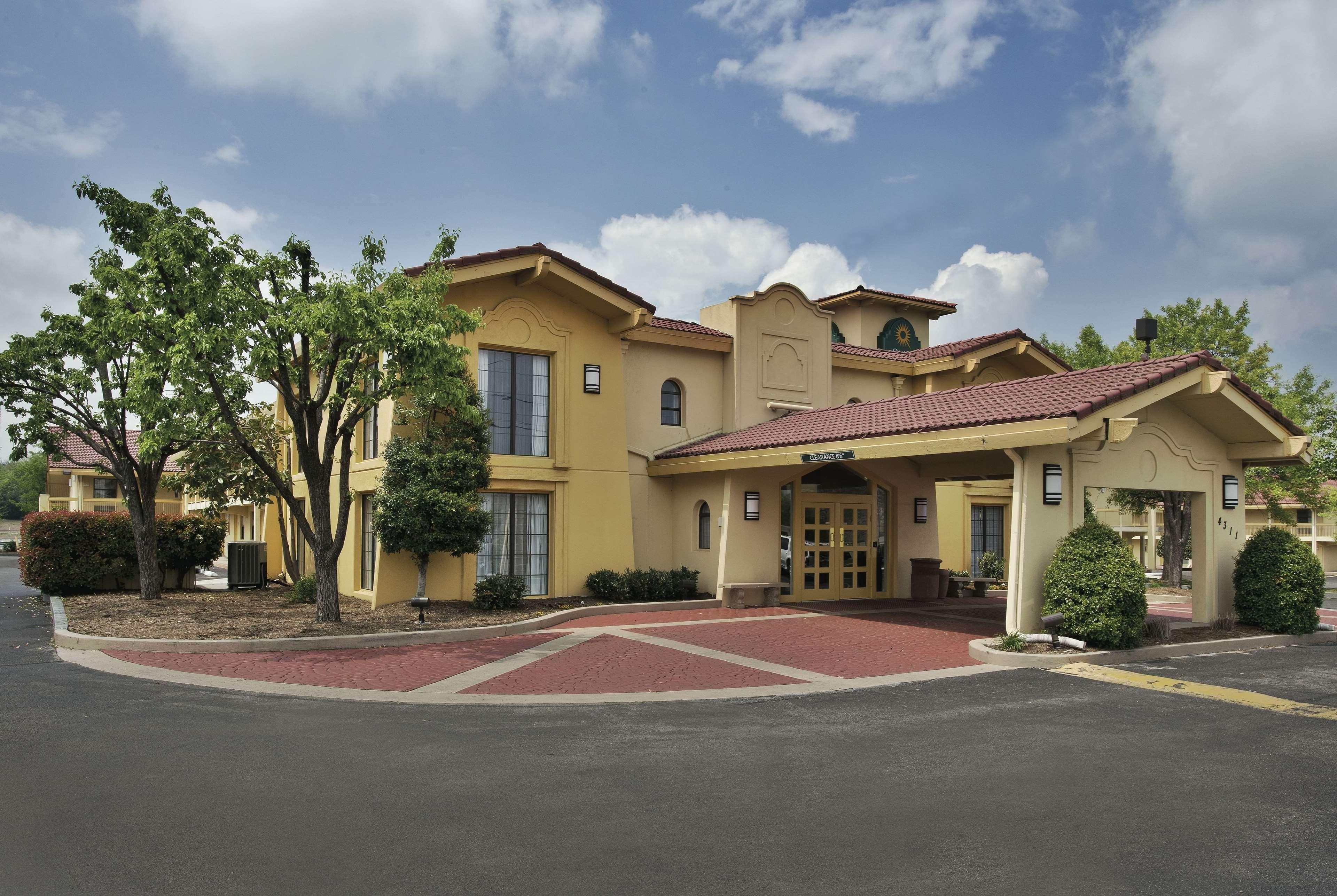 La Quinta Inn By Wyndham Nashville South Exterior photo
