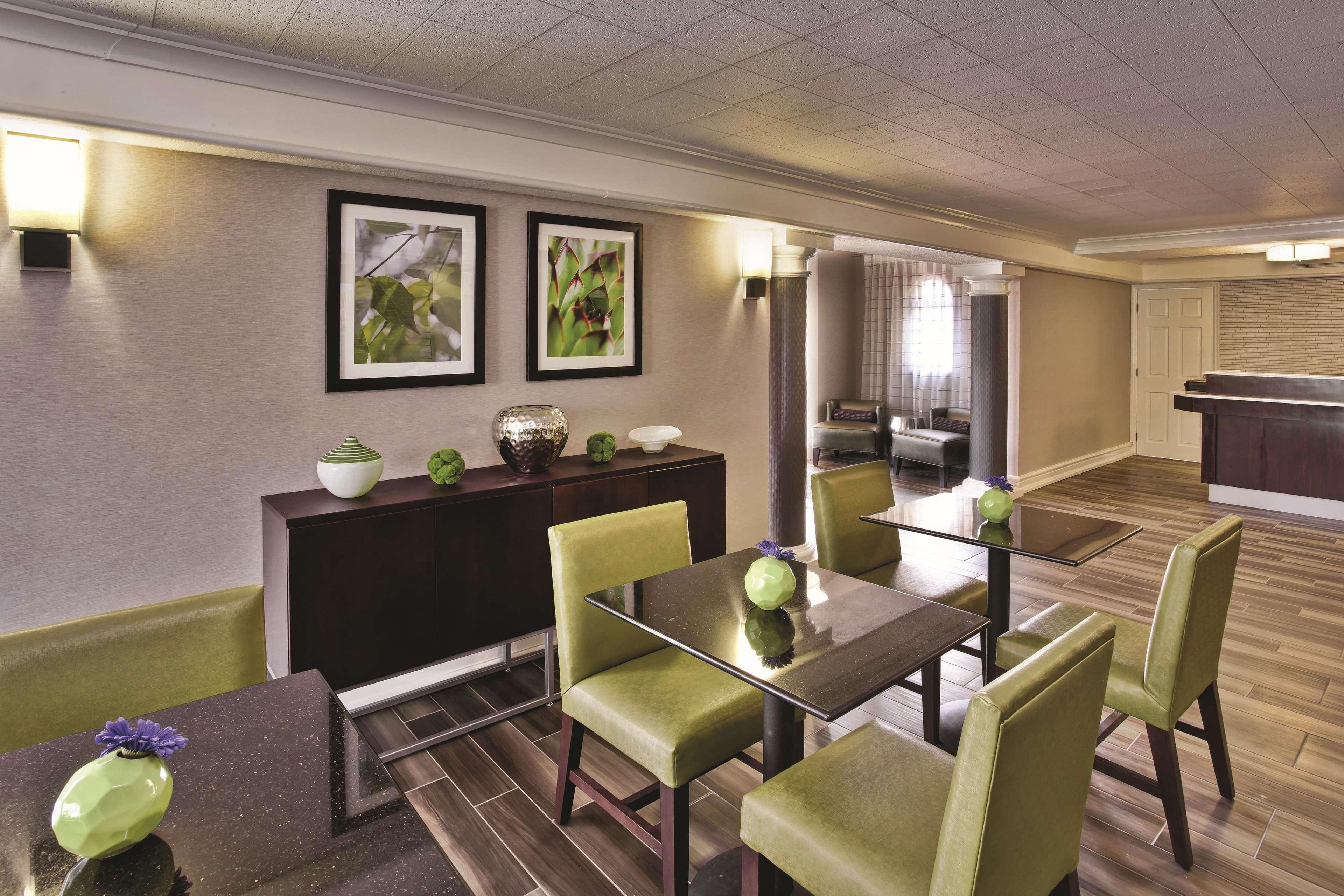 La Quinta Inn By Wyndham Nashville South Exterior photo