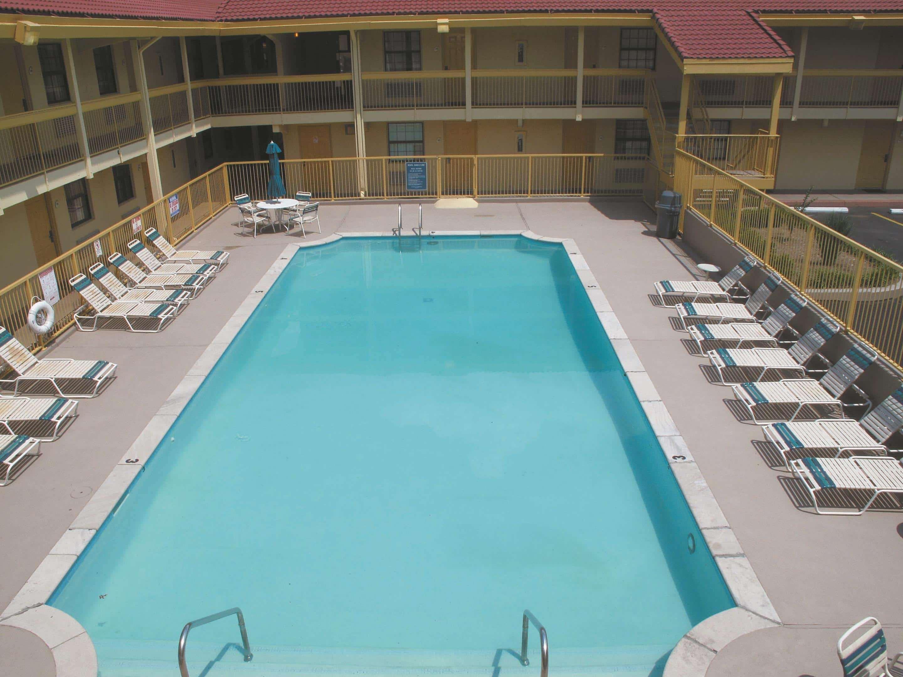 La Quinta Inn By Wyndham Nashville South Exterior photo