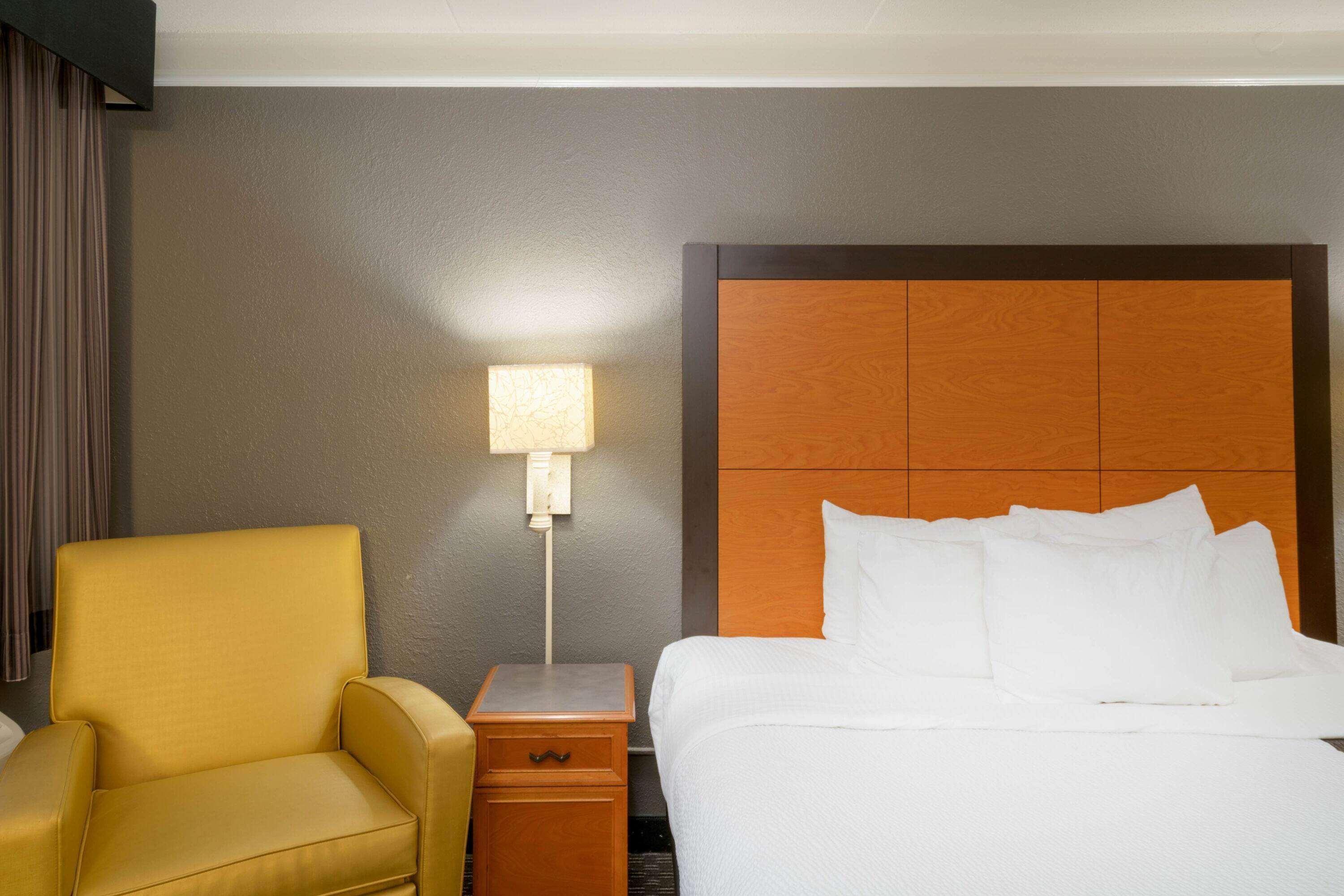 La Quinta Inn By Wyndham Nashville South Exterior photo