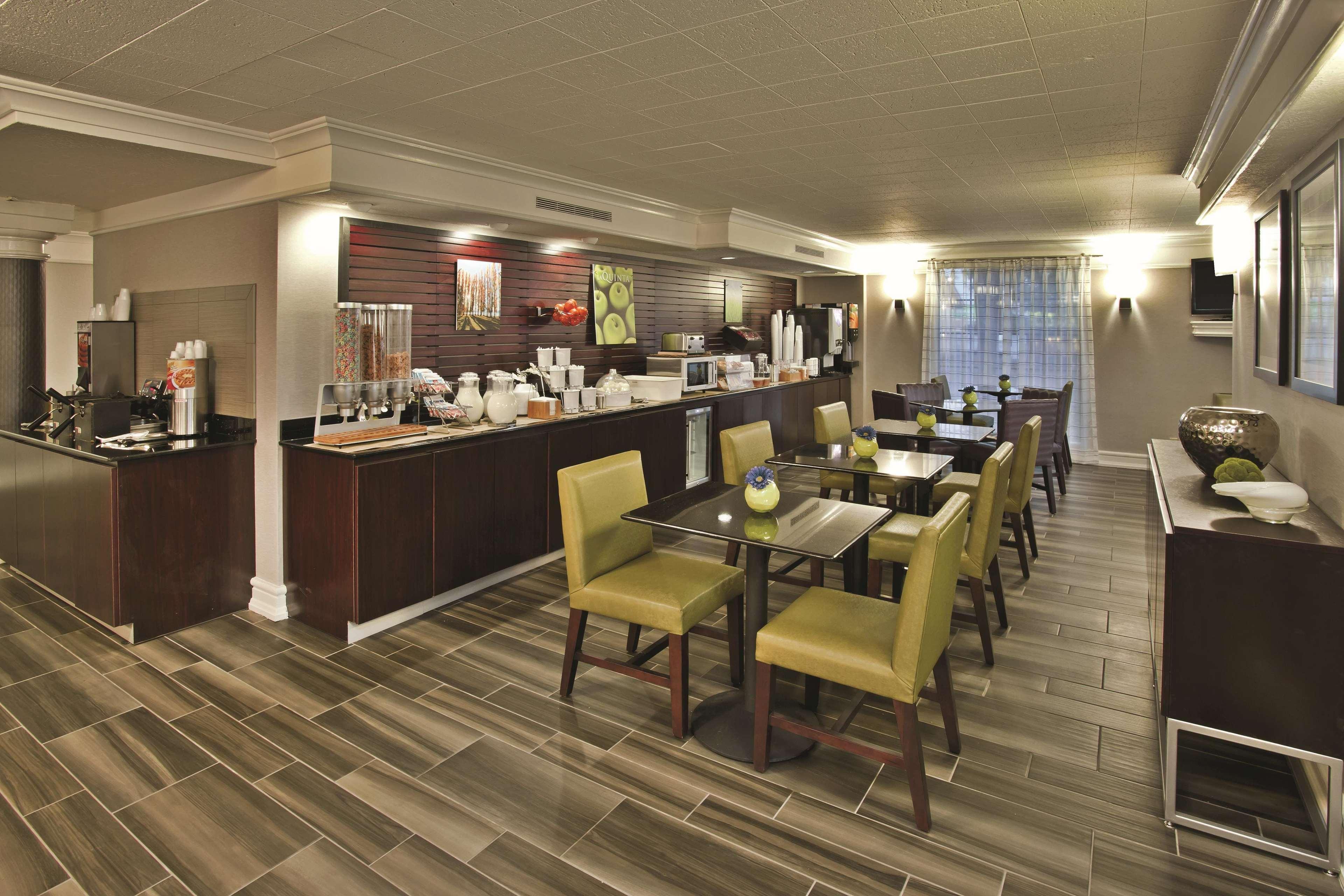 La Quinta Inn By Wyndham Nashville South Exterior photo