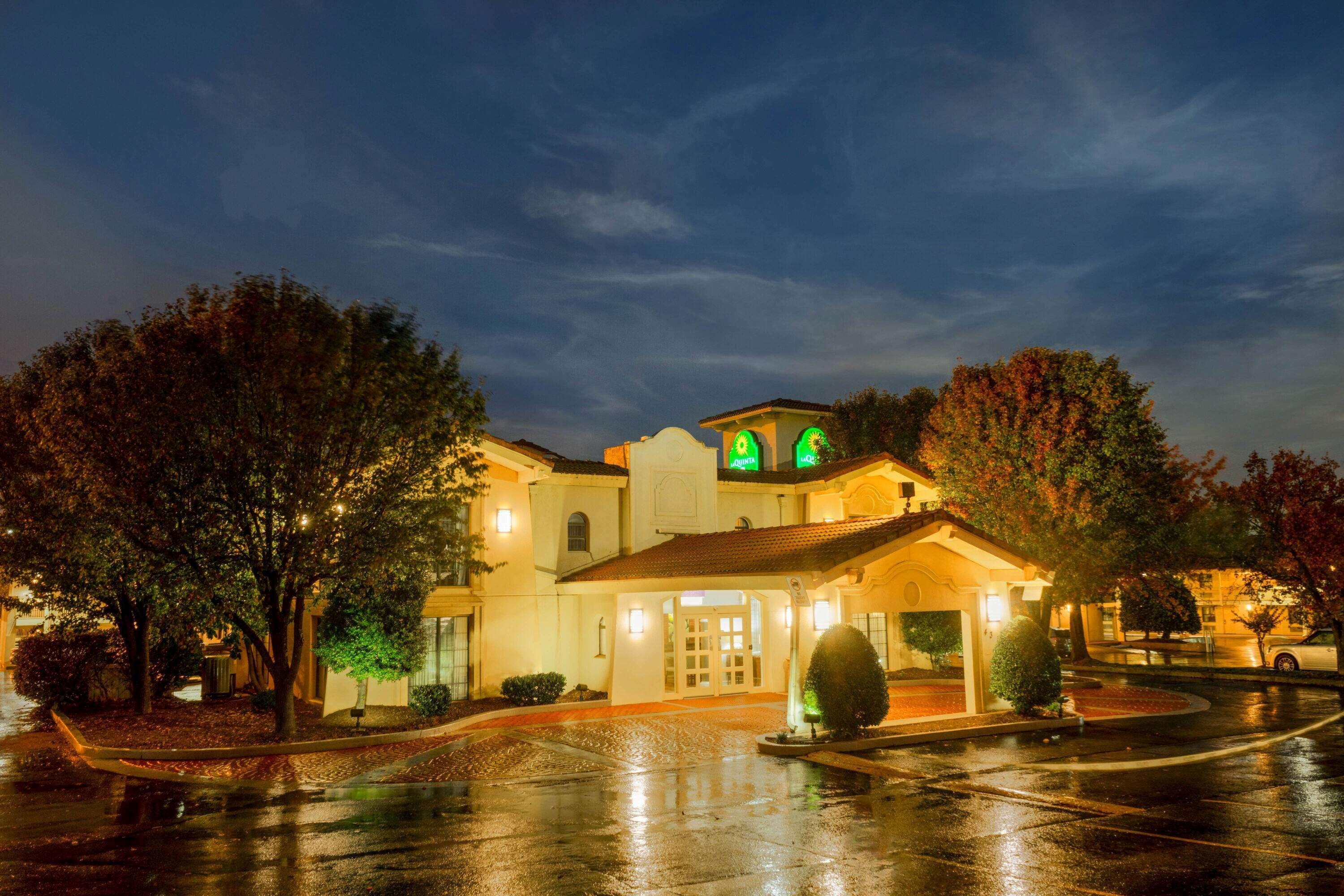 La Quinta Inn By Wyndham Nashville South Exterior photo